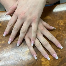 Ombré pink and white acrylic nails