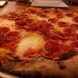 'Olo Pizza - Pepperoni Pizza