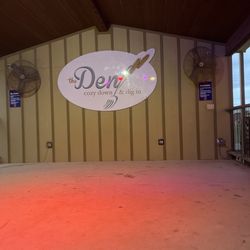 La Vernia's Den