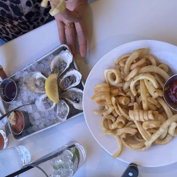 Cisco Kitchen & Bar - Oysters - Breweries Near Me - New Bedford, Massachusetts