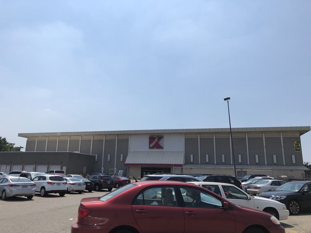 KMART CLOSED Updated September 2024 27 Photos & 21 Reviews 180