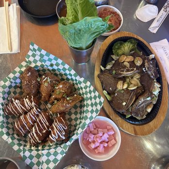 Noori Chicken - LA galbi, supreme and garlic soy chicken - Chicken Wings Near Me - Oakland, California Noori Chicken - LA galbi, supreme and garlic soy chicken - Chicken Wings Near Me - Oakland, California