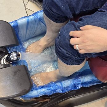Holly Nails - Nail Salons Near Me - Lacey, Washington