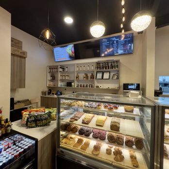 Island Grind - Bars Near Me - Charlotte Amalie, Virgin Islands Island Grind - Bars Near Me - Charlotte Amalie, Virgin Islands