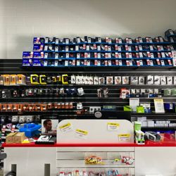 99 Bikes Indooroopilly - 99 Bikes Indooroopilly Bike Shop Front Counter