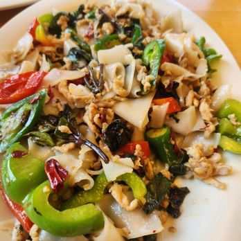 Mix Bowl Cafe - Pad kee mow with ground chicken - Thai Near Me - Pomona, California Mix Bowl Cafe - Pad kee mow with ground chicken - Thai Near Me - Pomona, California