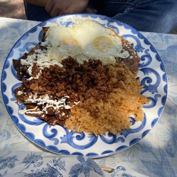 Amores - Mole chilaquiles with chorizo - Mexican Near Me - Claremont, California Amores - Mole chilaquiles with chorizo - Mexican Near Me - Claremont, California