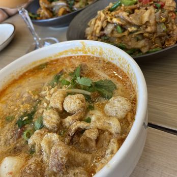 When In Bangkok - Tom Yum Noodles Soup, Pad See Ew, Pad Kee Mao - Thai Near Me - Flushing, New York When In Bangkok - Tom Yum Noodles Soup, Pad See Ew, Pad Kee Mao - Thai Near Me - Flushing, New York
