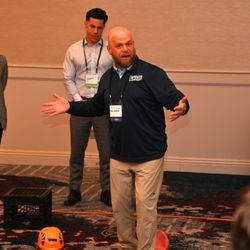Empower Leadership