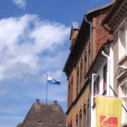 Neue Fahnen