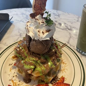 TwoHa's Cafe - Dubai chocolate croffle - Desserts Near Me - Duluth, Georgia