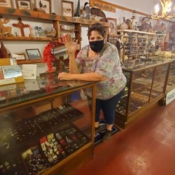 Three Trails Trading Post - Proprietor, instructor and artisan - Kara Paris.