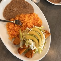 Big Taco and Seafood - Flautas