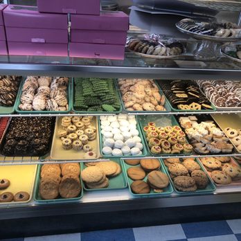 Woodmoor Pastry Shop - Bakeries Near Me - Silver Spring, Maryland