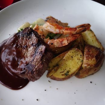Palisade - Surf and turf - Seafood Near Me - Seattle, Washington