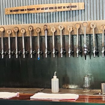 LazyG Brewhouse - Nice variety of beers to choose from - Brewpubs Near Me - Prescott, Arizona