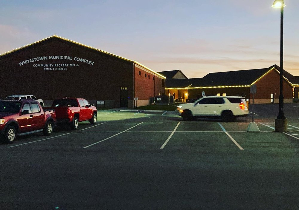 INDY CHRISTMAS LIGHT PRO’S Updated September 2024 24 Photos 2201