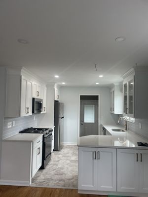 MLozano Construction Logo