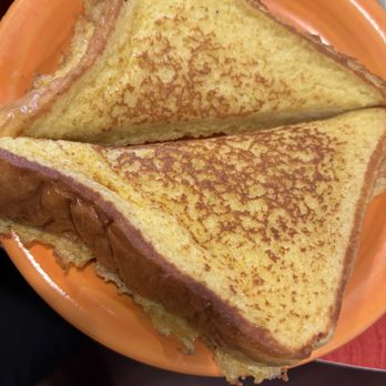 Mary's Morning Mix Up - French toast - Breakfast & Brunch Near Me - Brookfield, Illinois