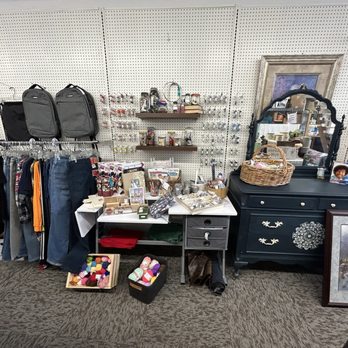 Consignment Boutique on Main Street - Crafting supplies too - Used, Vintage & Consignment Near Me - Delta, Colorado