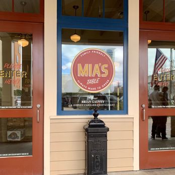 Mia's Table - Entrances - American Near Me - Houston, Texas
