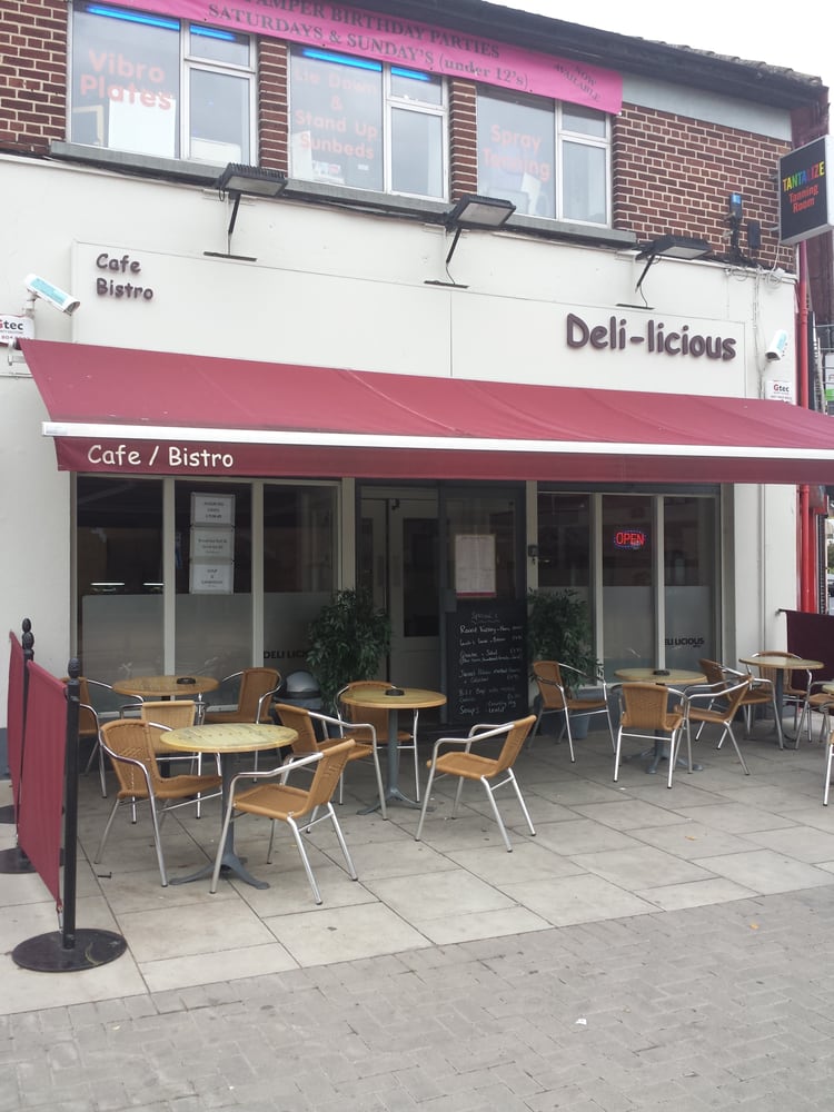 DELILICIOUS Updated October 2024 3 Lisle Rd, Crumlin Village, Co