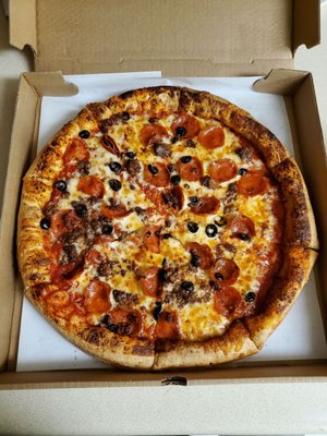 Luisa's Italian Pizzeria by null