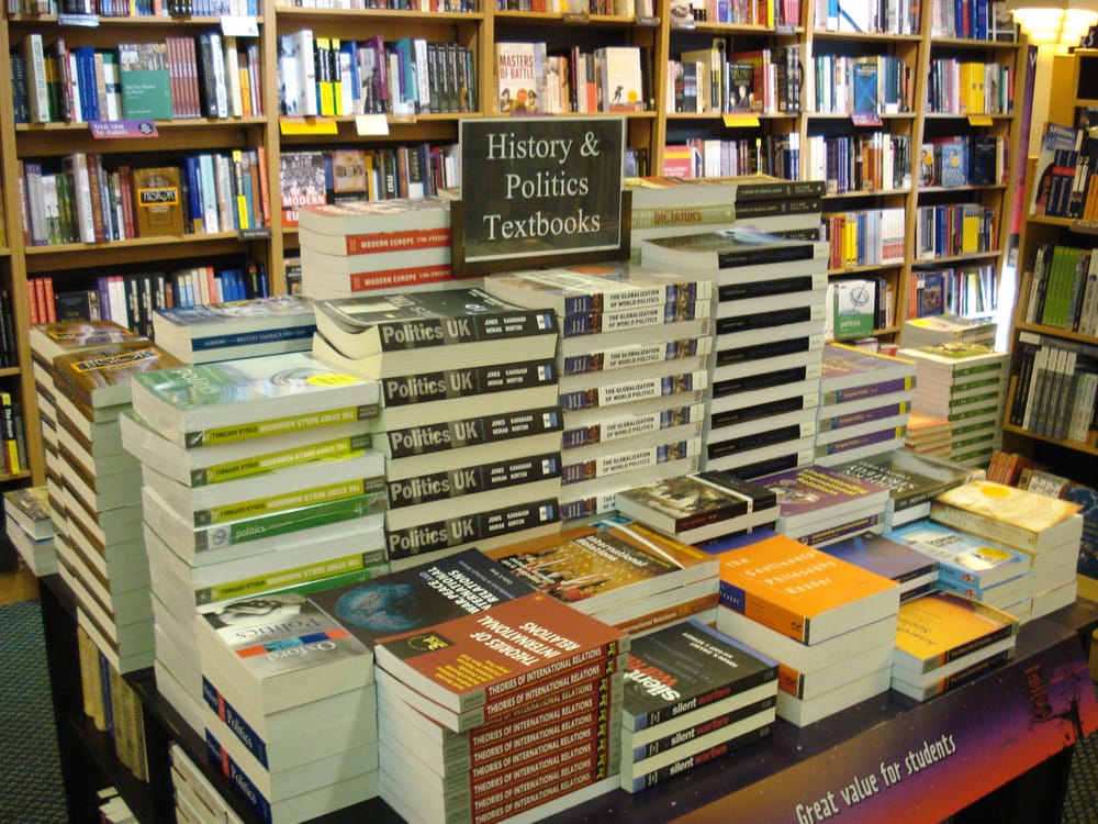 WATERSTONES BOOK SELLERS Updated April 2024 Cottingham Road, Hull, East Riding of Yorkshire