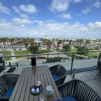 Vistal Restaurant - Outside terrace seating - Seafood Near Me - San Diego, California Vistal Restaurant - Outside terrace seating - Seafood Near Me - San Diego, California