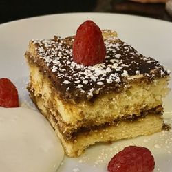 Phoenix Landing - Tiramisu