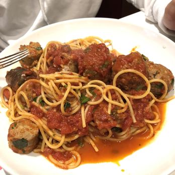 Umbertos - Meatballs are delicious pasta is incredibly cooked to perfection. Must try - Pizza Near Me - Manhasset, New York