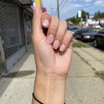 Kim's Nail & Spa - Gel manicure - Nail Salons Near Me - Flushing, New York