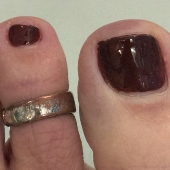 Starry Nail Spa - Sloppy and crooked - Nail Salons Near Me - Brooklyn, New York