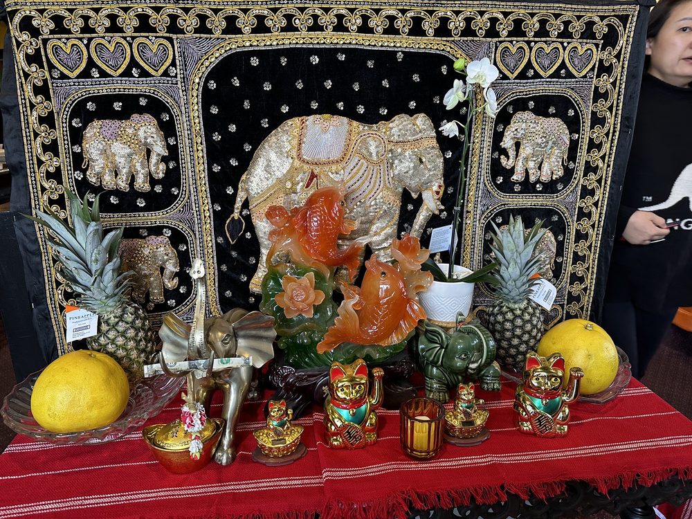 Elephant Cafe
