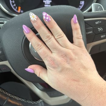 Dahlia Nails - Nails by Nara - Nail Technicians Near Me - Covington, Washington Dahlia Nails - Nails by Nara - Nail Technicians Near Me - Covington, Washington