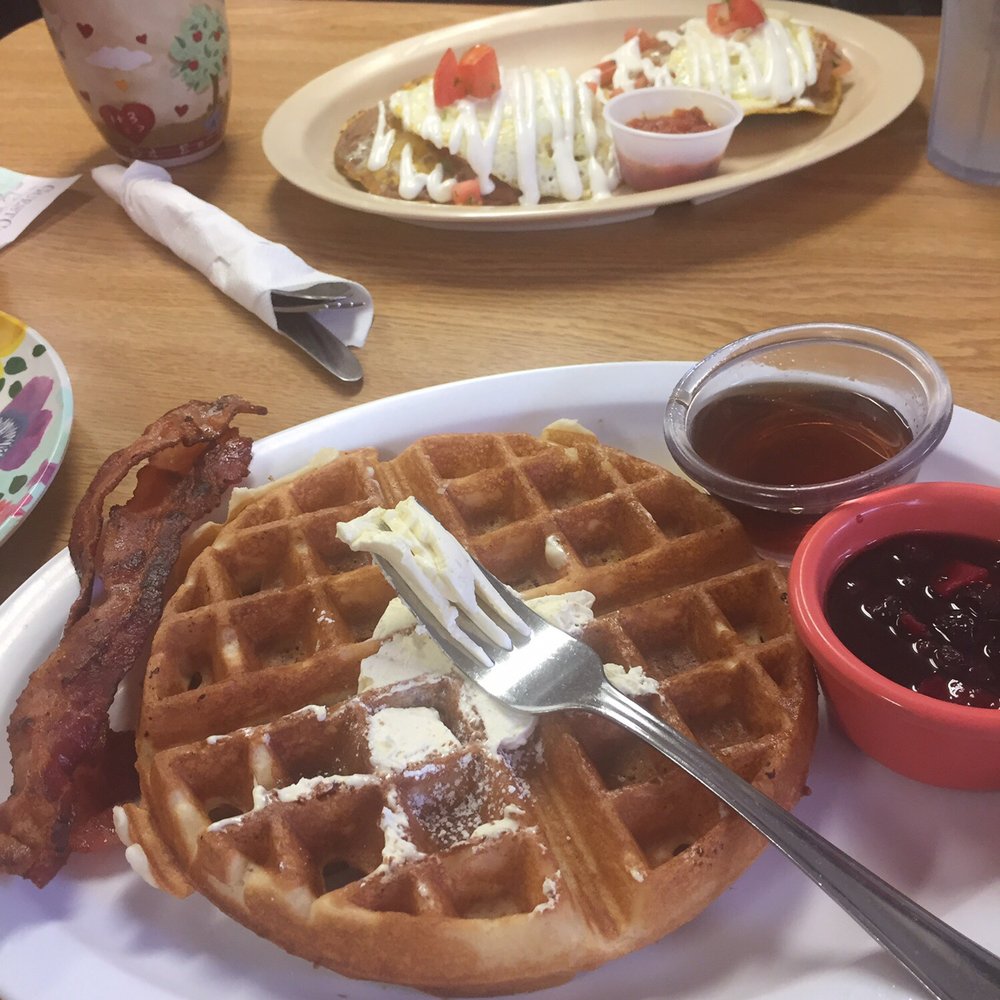 Miss Fitz 260 Cafe - Waffle,  I started to spread the butter then realized I should get a photo.  It was a lot prettier before I went in. - American Near Me - Payson, Arizona