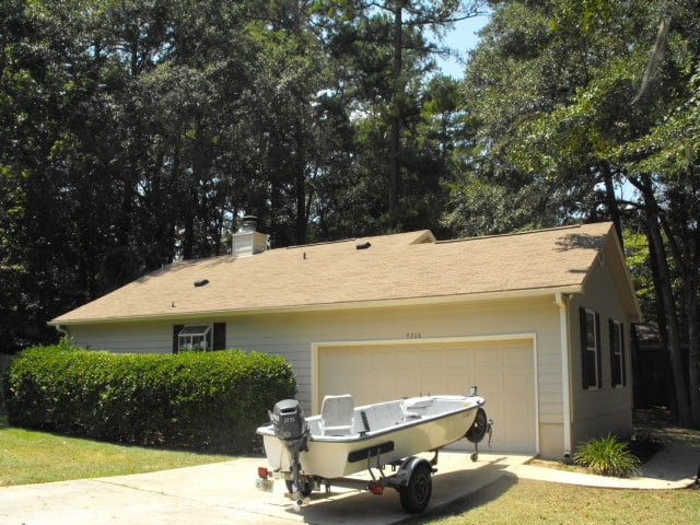 Slide of Capital Roof Wash
