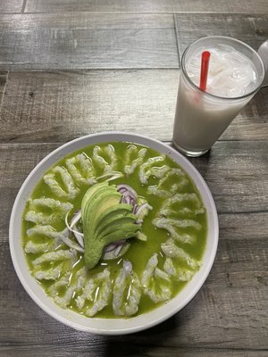 Emporio Sushi & Mariscos by null