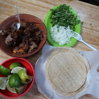 Birrieria Reyes de Ocotlan - Goat tacos to share - Mexican Near Me - Chicago, Illinois Birrieria Reyes de Ocotlan - Goat tacos to share - Mexican Near Me - Chicago, Illinois