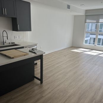 Modera San Diego - My apartment was left clean. - Apartments Near Me - San Diego, California Modera San Diego - My apartment was left clean. - Apartments Near Me - San Diego, California