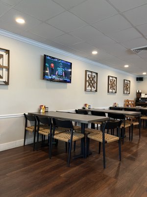 The Hive Waterfront Restaurant & Tiki by null