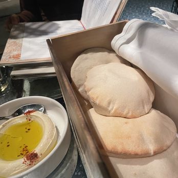 ilili DC - Hummus and bread - Lebanese Near Me - Washington, DC, District of Columbia ilili DC - Hummus and bread - Lebanese Near Me - Washington, DC, District of Columbia