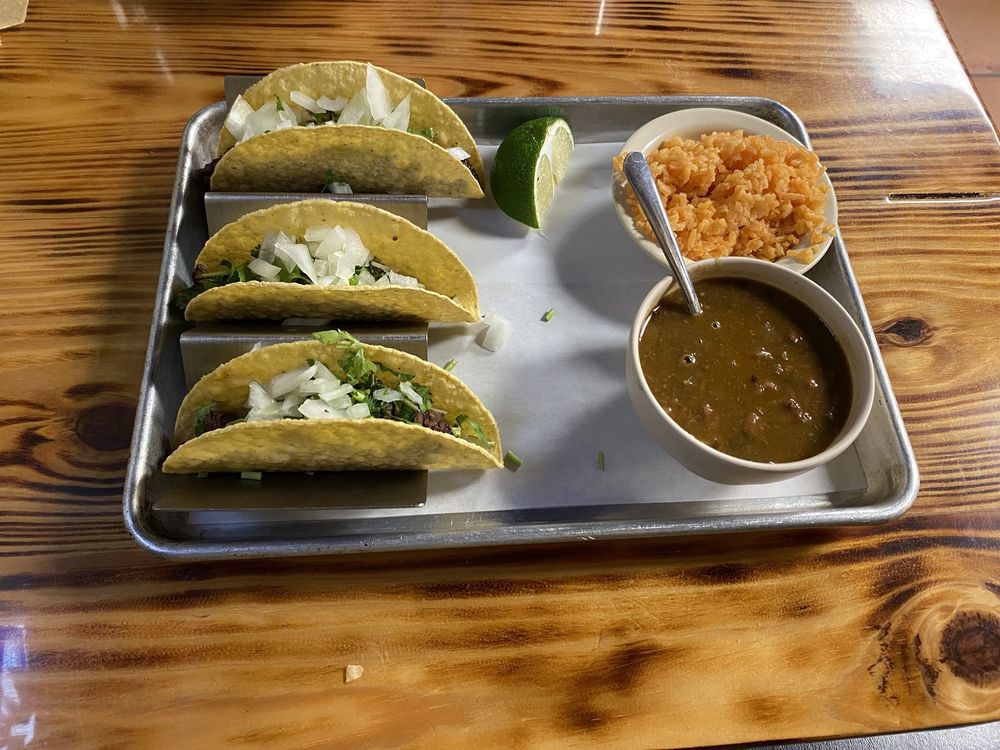 EL PATIO MEXICAN FOOD AND CANTINA Updated September 2024 924 E