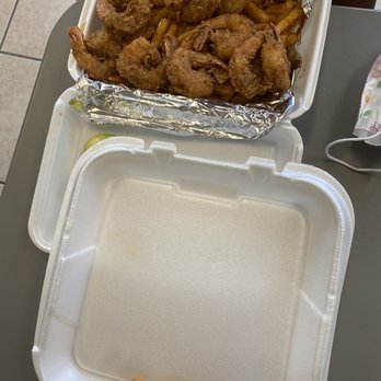 YUPPI - Shrimp and fries - Chicken Wings Near Me - Tampa, Florida YUPPI - Shrimp and fries - Chicken Wings Near Me - Tampa, Florida