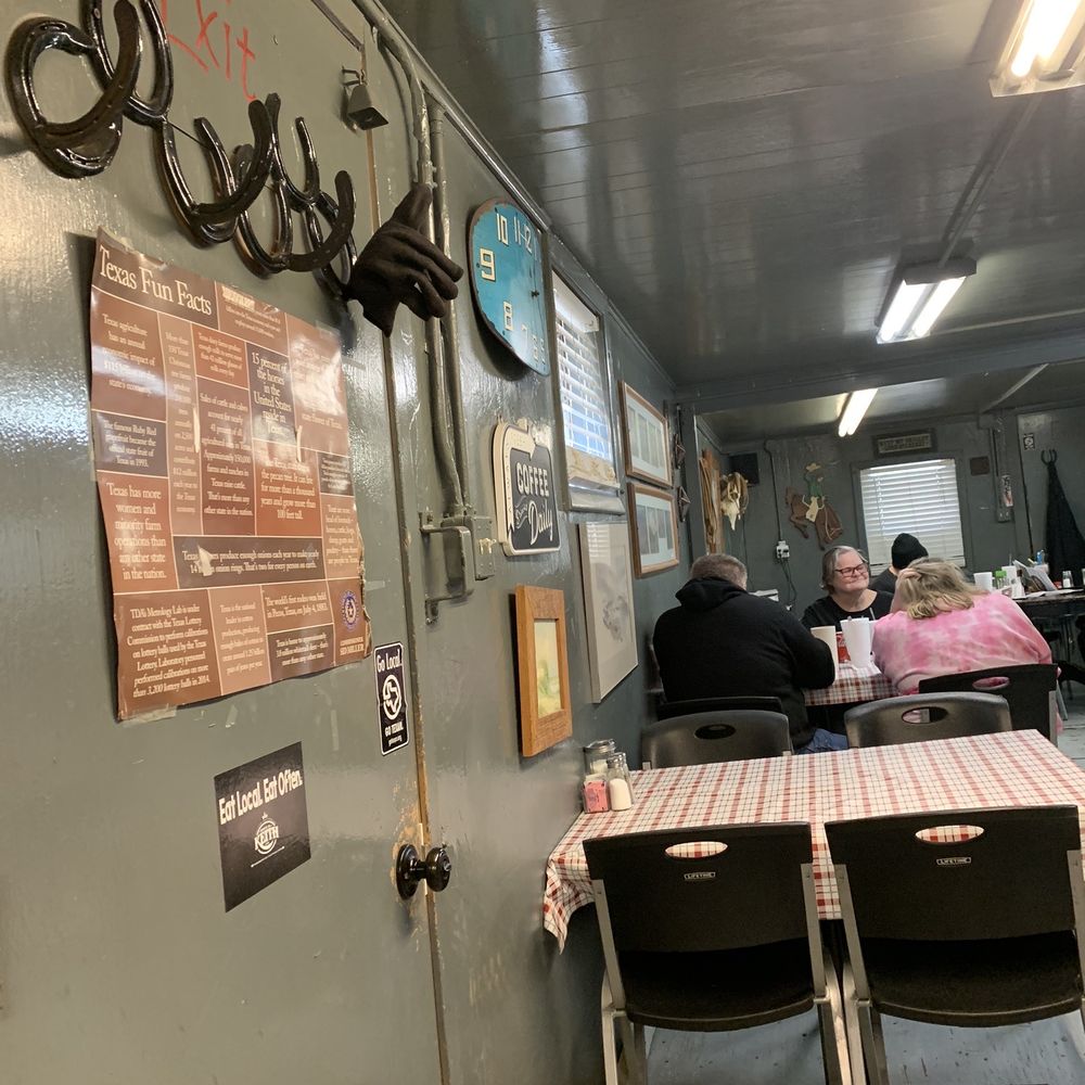 Sissy's - Hole in the wall? Absolutely! - Cafes Near Me - Breckenridge, Texas Sissy's - Hole in the wall? Absolutely! - Cafes Near Me - Breckenridge, Texas