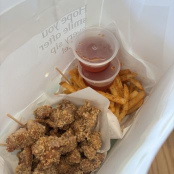 Summerfield Tea Bar - popcorn chicken and fries - Bubble Tea Near Me - Rosemead, California