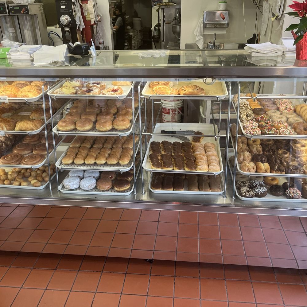Broadway Donuts - Donuts - Bakeries Near Me - Long Beach, California