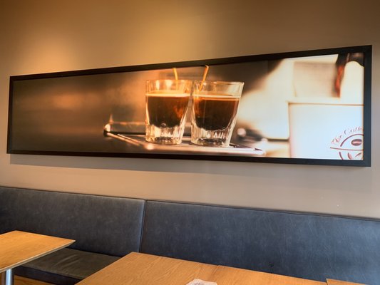 The Coffee Bean & Tea Leaf by null