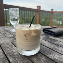 Lightburn's - White Russian