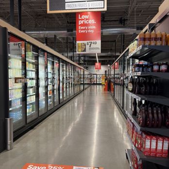 Amazon Fresh - Clean and organized aisles - Grocery Near Me - Corona, California